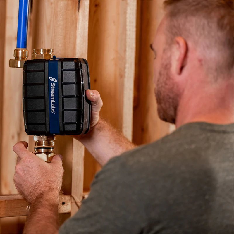 What is a Smart Water Valve? The Homeowner’s Guide to Intelligent Leak Protection